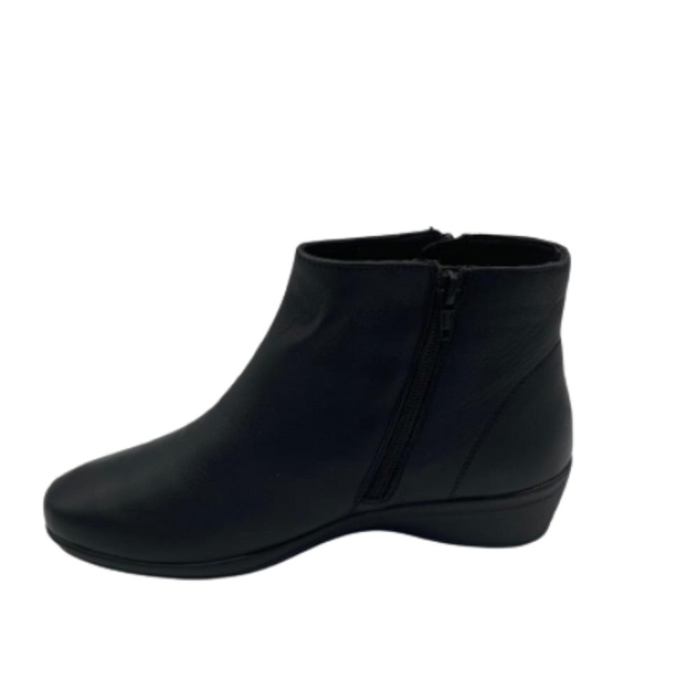 Cinzia Soft - Art. IV7035SP- stivaletto donna nero con tomaia e intersuola in pelle , suola in gomma nera con rialzo 4 cm