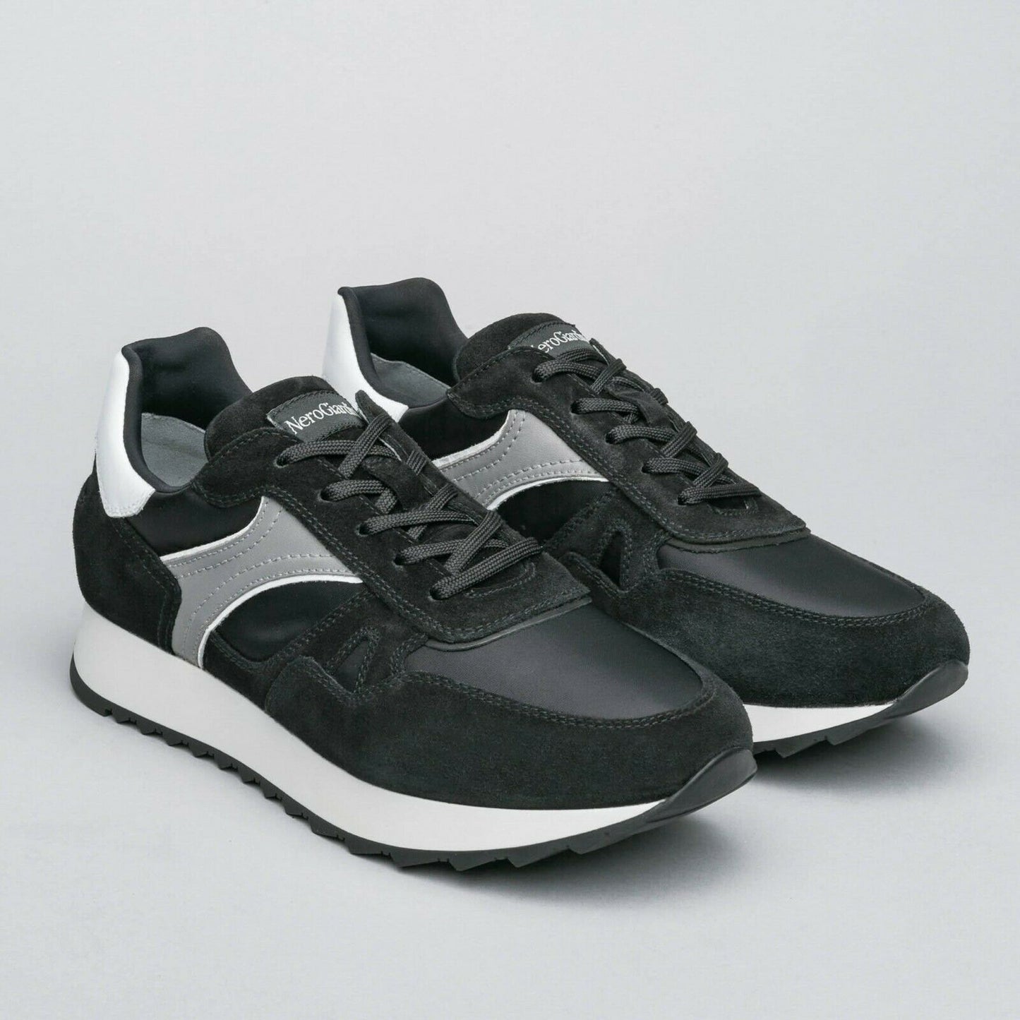 Scarpe bambina Nero Giardini - Art. I001760U 100 NERO sneakers