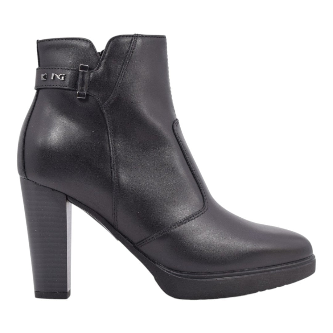 Scarpe da Donna - NERO GIARDINI Art. I617270D 100 NERO Stivaletti