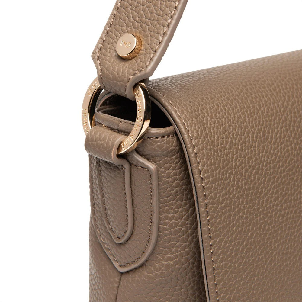 Borsa da Donna - NEROGIARDINI Art. I544085D 401 NOCE Borsa a spalla