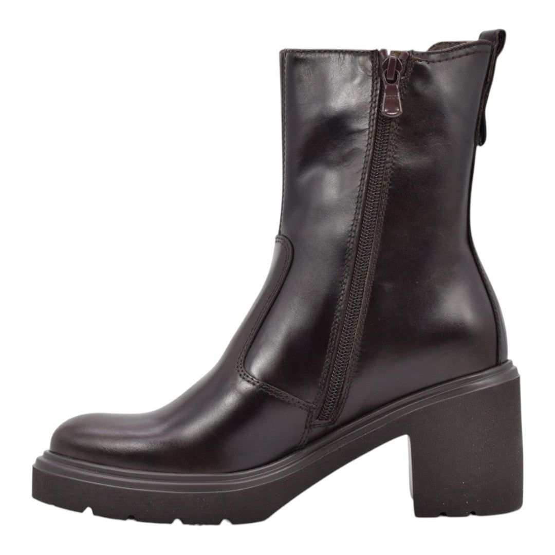 Scarpe da Donna - NERO GIARDINI Art. I618081D 301 CAFFE Stivaletti